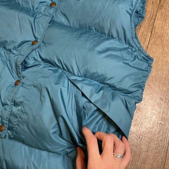 L.L. Bean 80s 90s Goose Down Puffer Vest Teal Blue Womens Medium Pockets Snap Up - Picture 3 of 7
